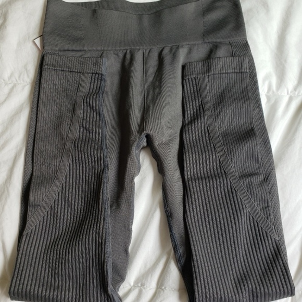 Zyia Active Gray Grid Performance High Rise size L - Picture 6 of 8